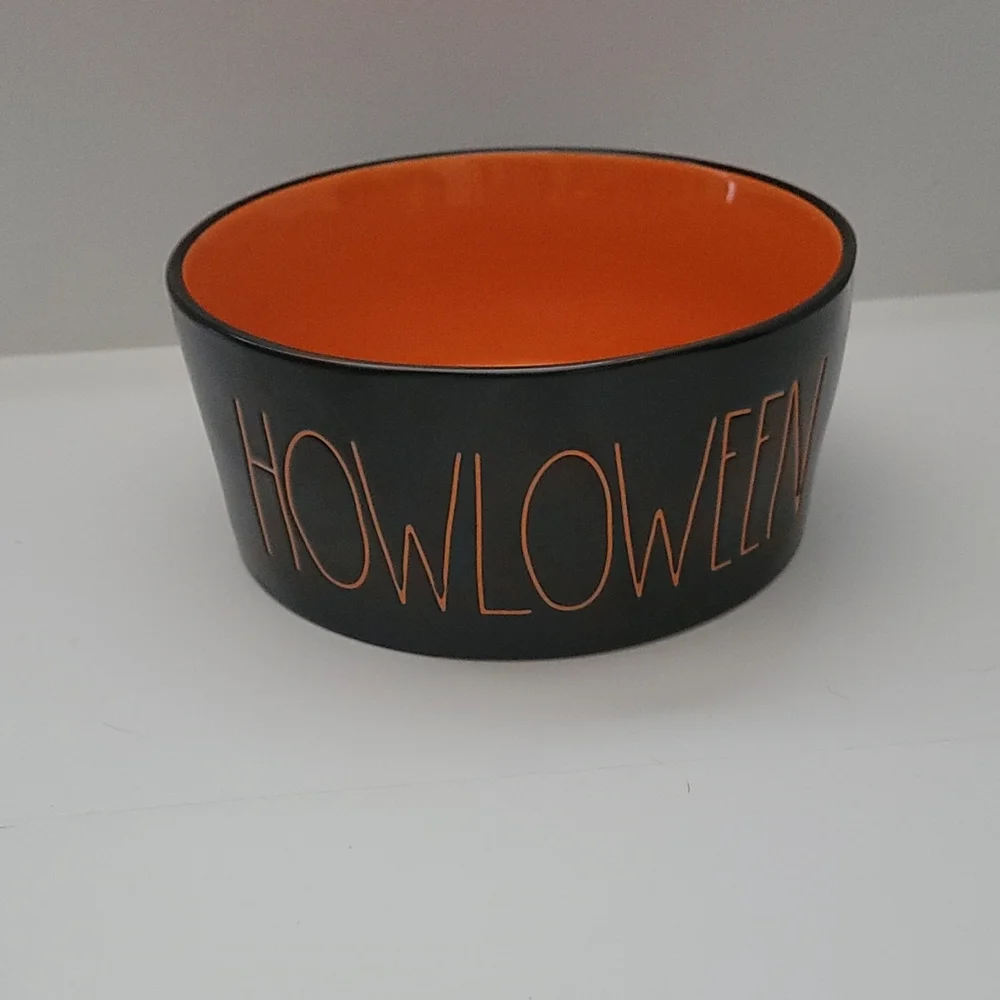 Rae Dunn Howloween Large Dog Bowl 8
